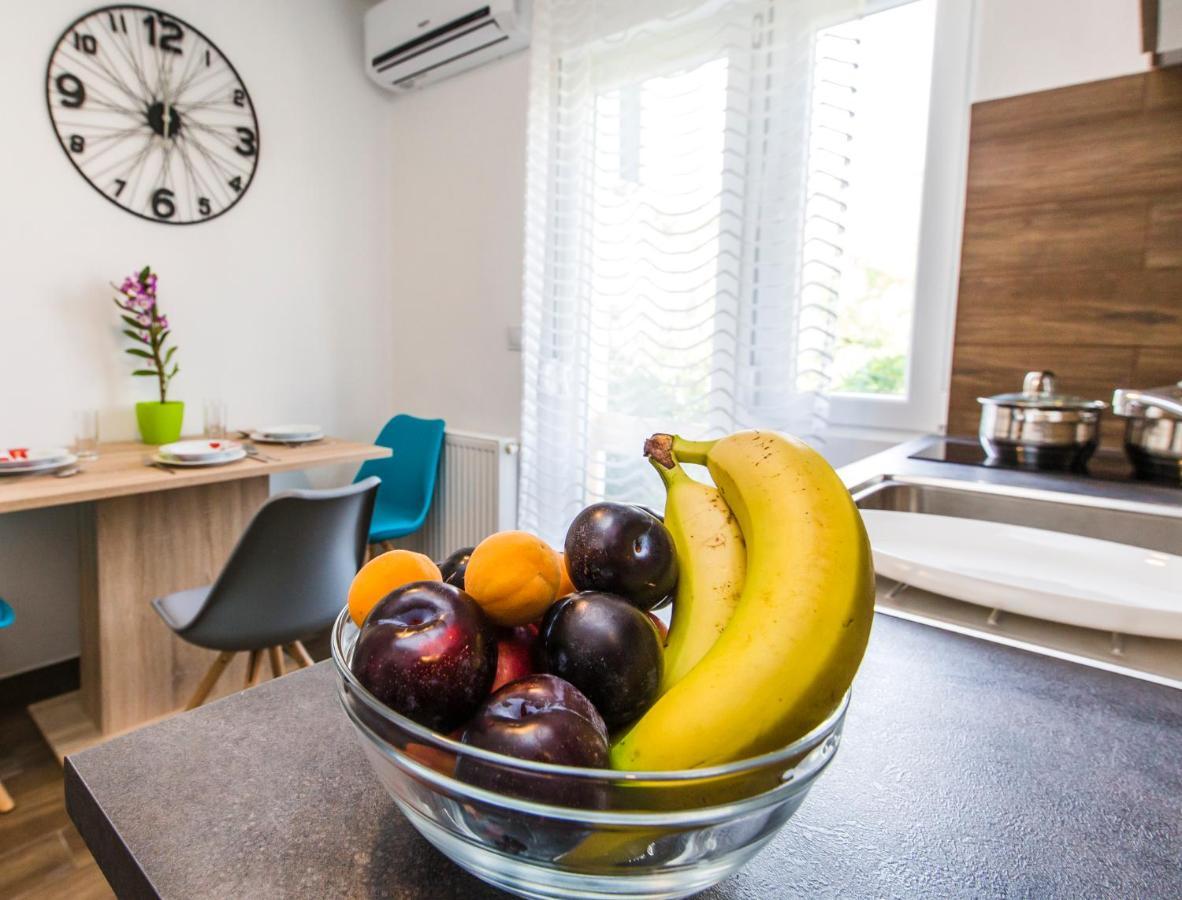 Apartmani Mabele Pag Town Εξωτερικό φωτογραφία