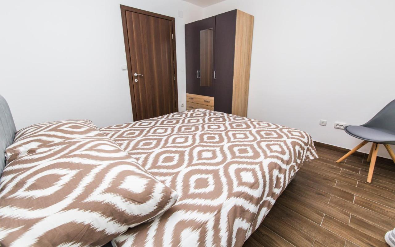 Apartmani Mabele Pag Town Εξωτερικό φωτογραφία