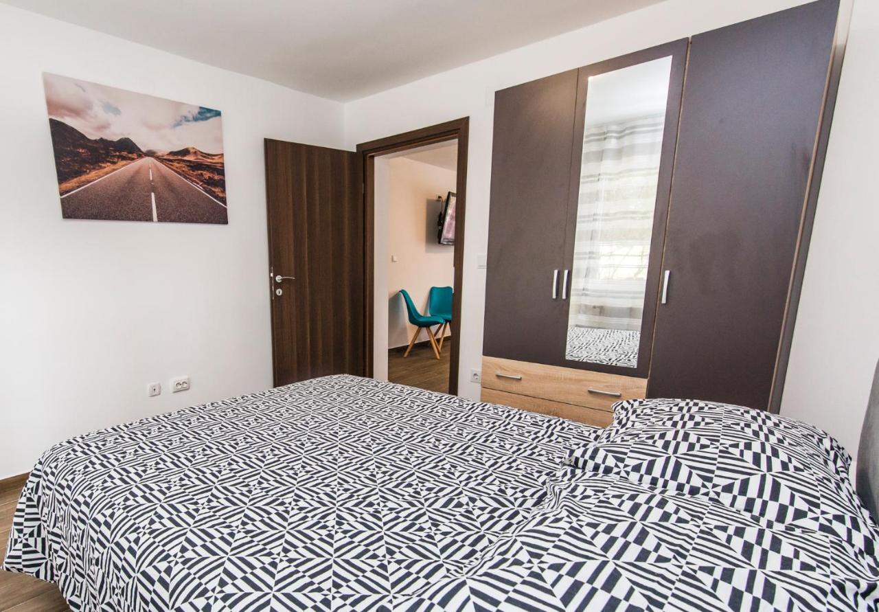 Apartmani Mabele Pag Town Εξωτερικό φωτογραφία