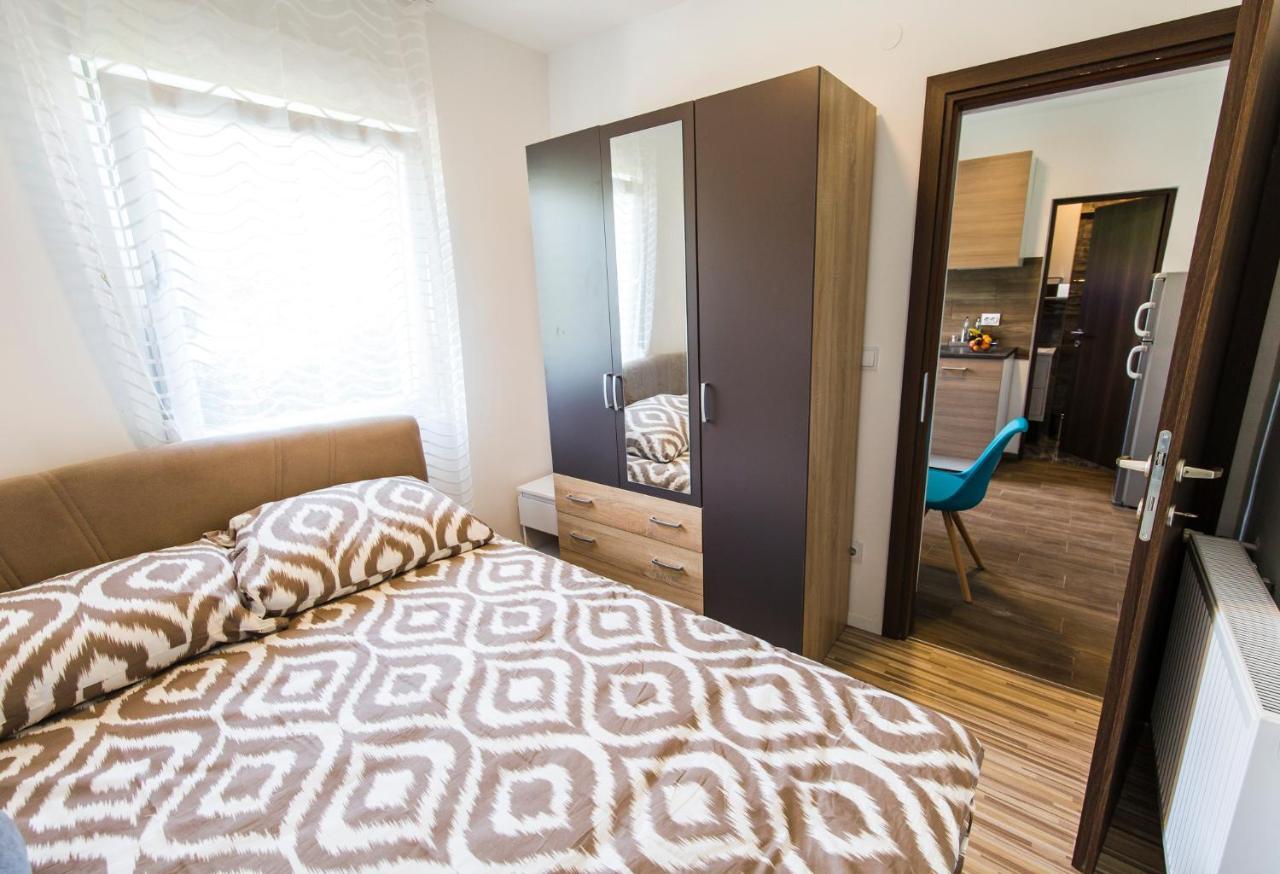 Apartmani Mabele Pag Town Εξωτερικό φωτογραφία